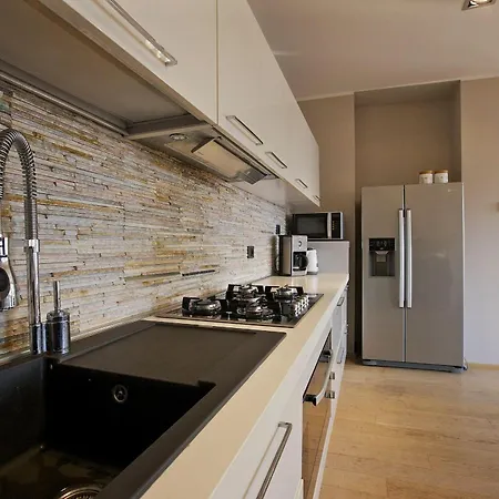 Toscanini Apartment